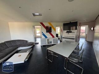  Appartement à louer 4 pièces 89 m²