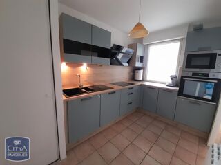  Appartement à louer 3 pièces 72 m²