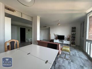  Appartement à louer 3 pièces 73 m²