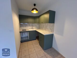  Appartement à louer 2 pièces 31 m²