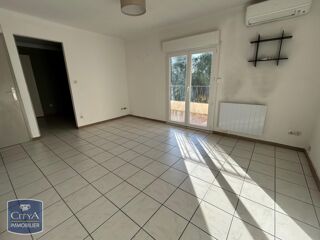  Appartement à louer 3 pièces 50 m²
