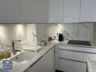  Appartement à louer 3 pièces 66 m²