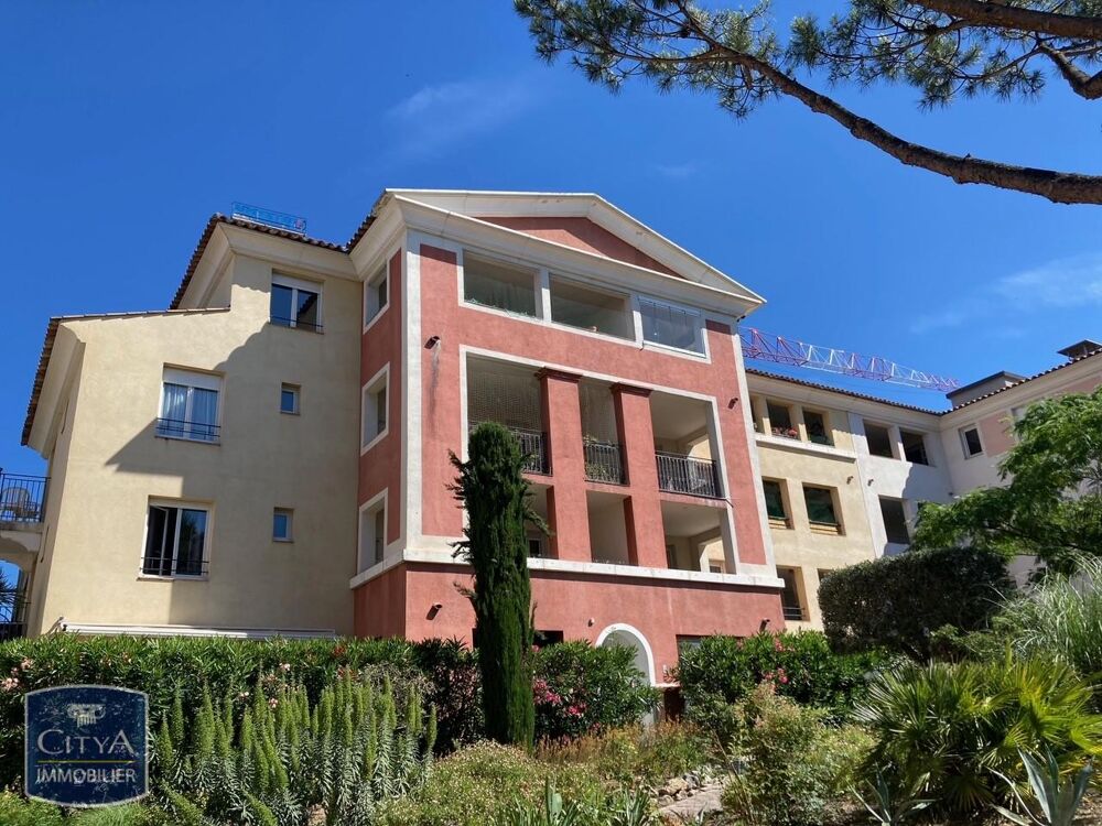 location Appartement - 1 pièce(s) - 25 m² Cogolin (83310)