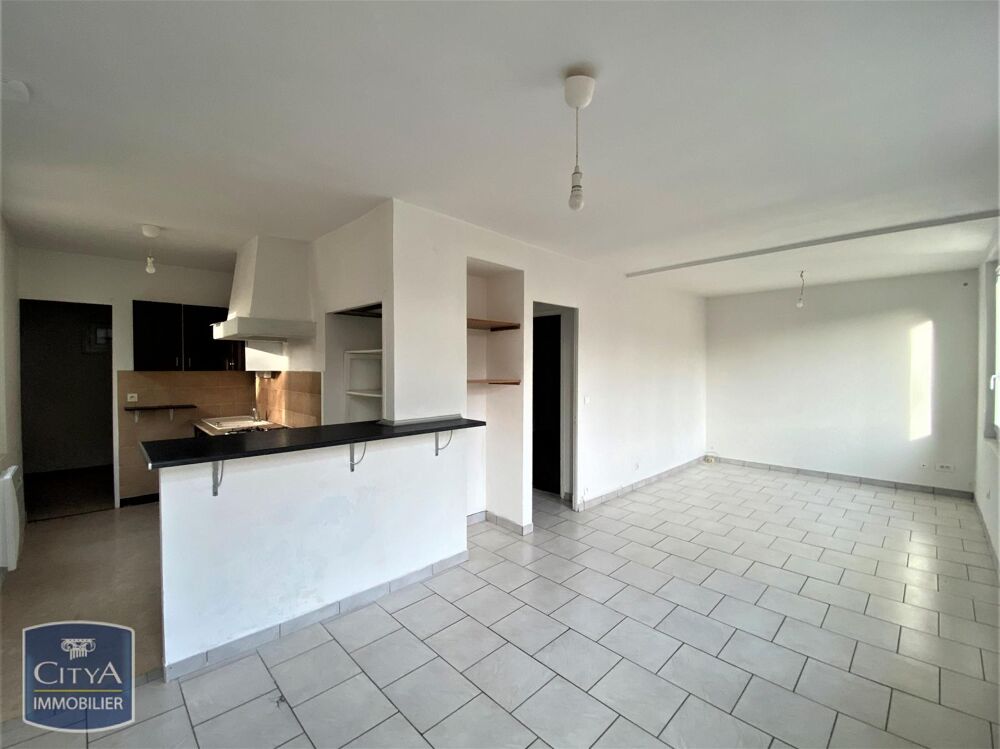 location Maison - 3 pièce(s) - 66 m² Fontaine-de-Vaucluse (84800)