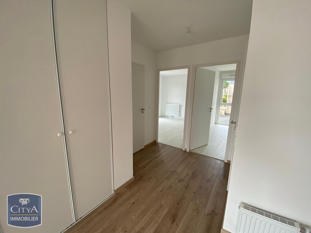 location Appartement - 3 pièce(s) - 60 m² Poitiers (86000)