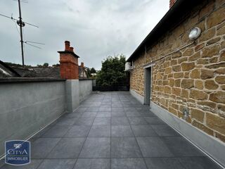  Appartement à louer 3 pièces 81 m²