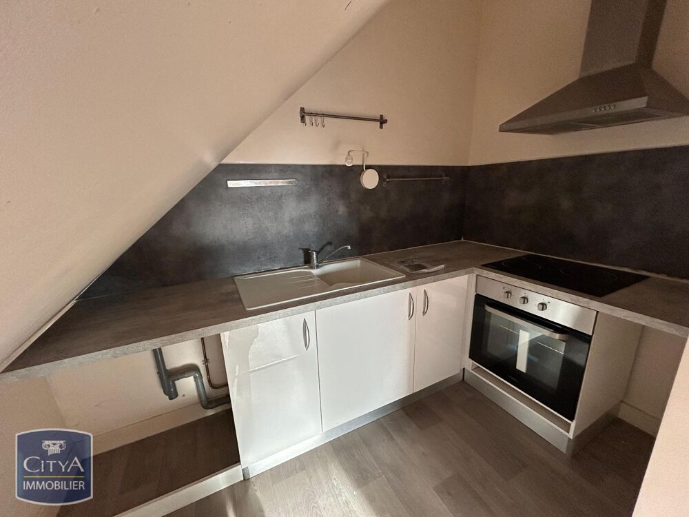 À LOUER : Appartement rénové T2 situé en plein coeur de T....
