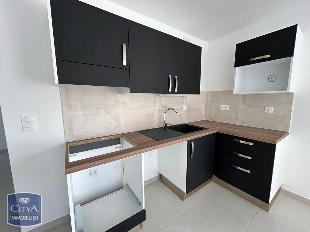location Appartement - 3 pièce(s) - 70 m² Cavaillon (84300)
