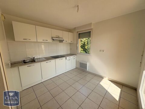  Appartement  louer 4 pices 77 m