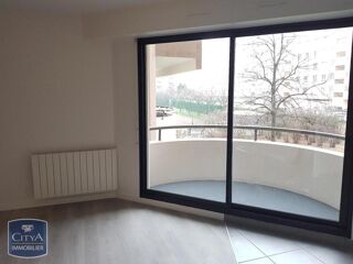 location Appartement - 1 pièce(s) - 34 m² Lyon 8