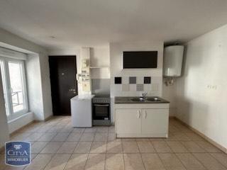  Appartement à louer 2 pièces 37 m²