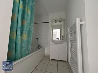  Appartement à louer 3 pièces 61 m²