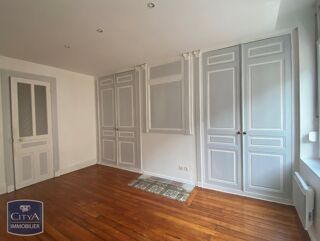  Appartement à louer 2 pièces 45 m²