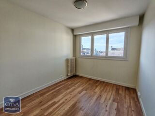 Appartement à louer 3 pièces 72 m²