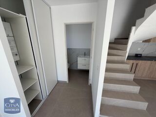  Maison à louer 4 pièces 108 m²