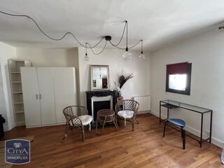  Appartement à louer 1 pièce 27 m²