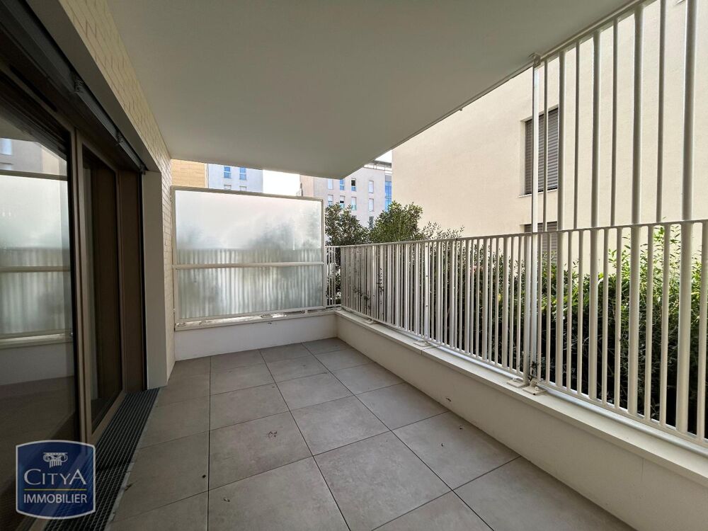À LOUER : Appartement T3 NEUF situé à Vénissieux. Bien r....