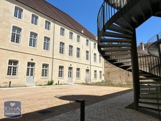  Appartement à louer 2 pièces 45 m²
