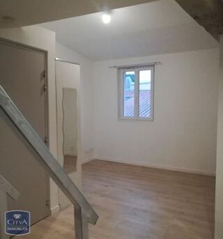 Appartement à louer 2 pièces 30 m²