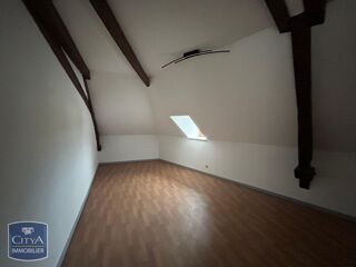  Appartement à louer 5 pièces 123 m²