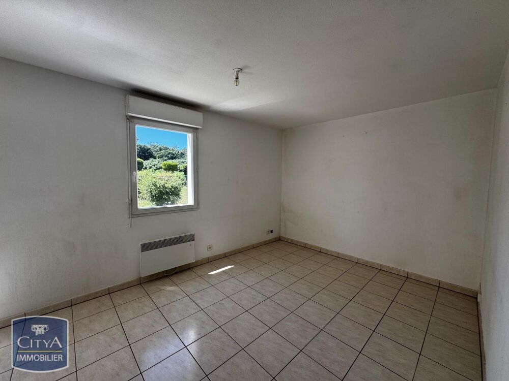 EXCLUSIVITE - CROZON À louer : Maison T4 de 73.32 m² sit....