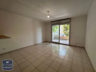  Appartement à louer 2 pièces 45 m²
