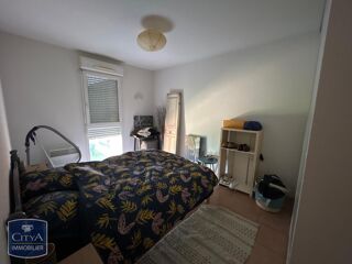  Appartement à louer 2 pièces 50 m²