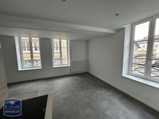  Appartement à louer 2 pièces 55 m²