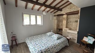  Maison à louer 8 pièces 289 m²