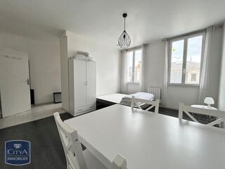  Appartement à louer 1 pièce 26 m²