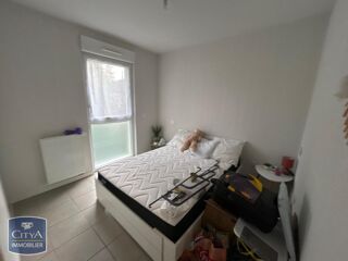  Appartement à louer 3 pièces 69 m²