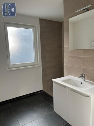  Appartement à louer 3 pièces 63 m²