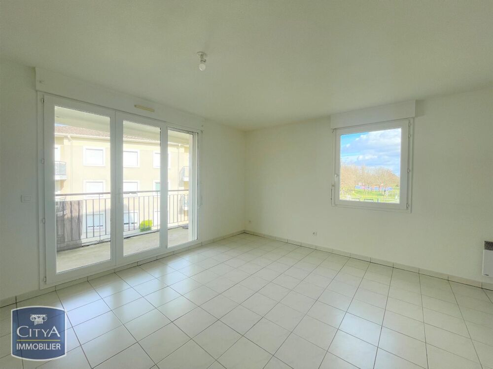 location Appartement - 2 pièce(s) - 46 m² Pineuilh (33220)