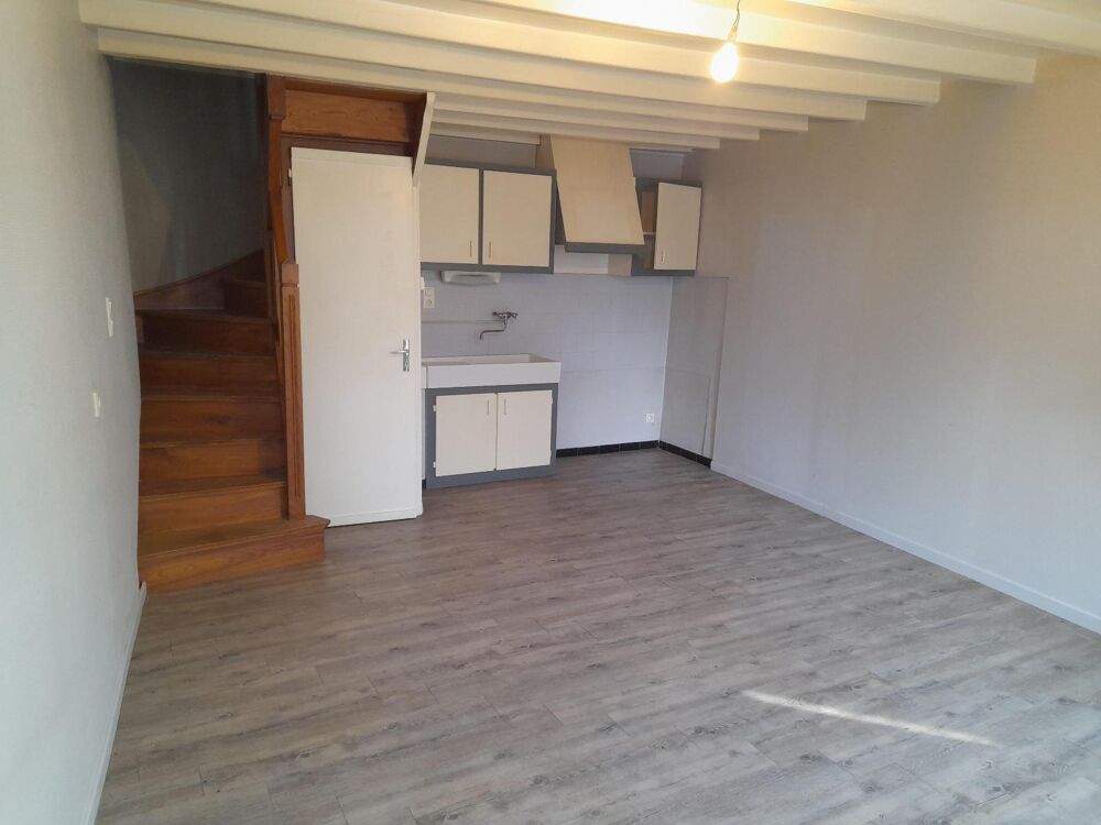 location Maison - 38 m² Coulon (79510)