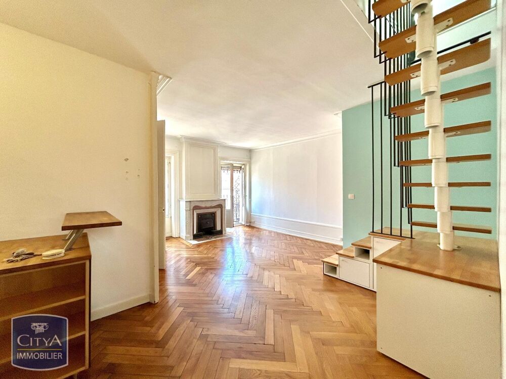 location Appartement - 4 pièce(s) - 58 m² Lyon 6