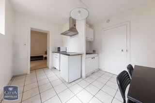  Appartement à louer 2 pièces 28 m²