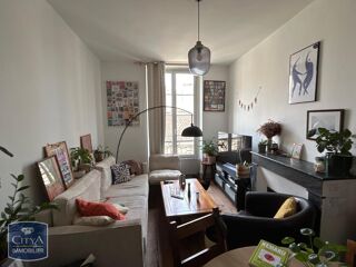  Appartement à louer 2 pièces 57 m²