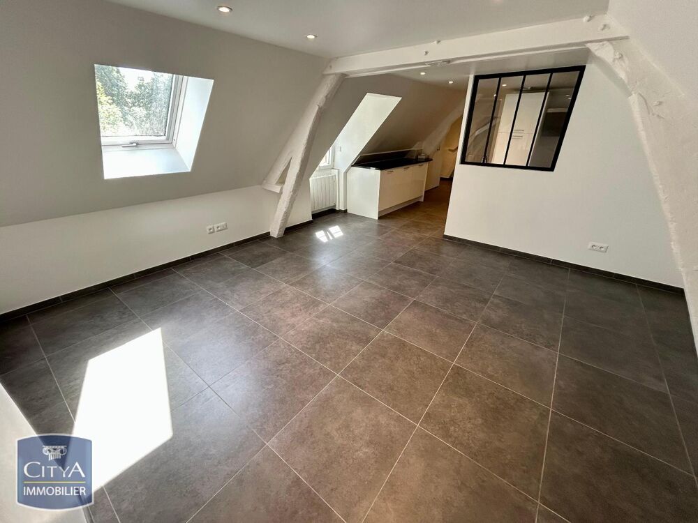 À LOUER : Appartement T3 situé à Jouars-Pontchartrain, d....