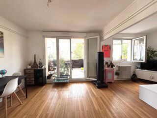  Appartement à louer 3 pièces 65 m²