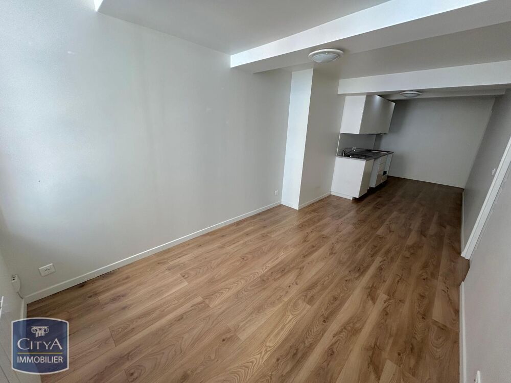 location Appartement - 2 pièce(s) - 57 m² Toulon (83000)
