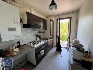  Appartement à louer 2 pièces 44 m²