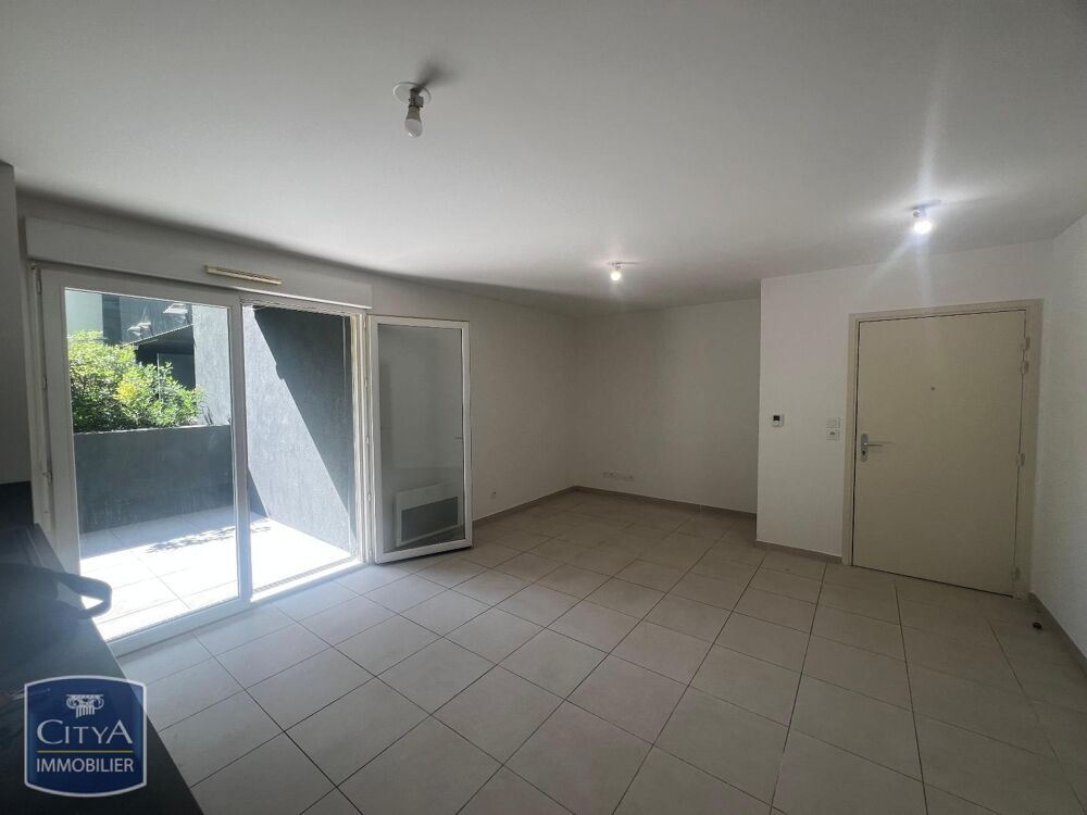 location Appartement - 3 pièce(s) - 61 m² Marseille 9