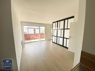  Appartement à louer 1 pièce 40 m²