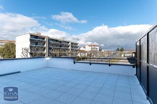  Appartement à louer 3 pièces 60 m²