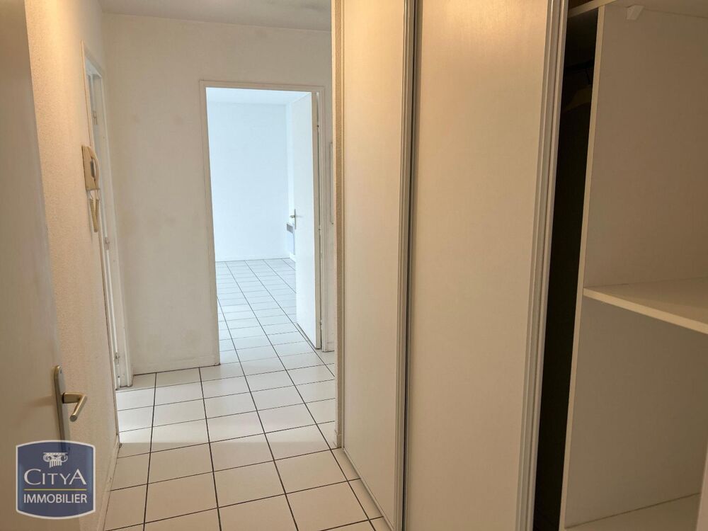 location Appartement - 3 pièce(s) - 61 m² Montereau-Fault-Yonne (77130)