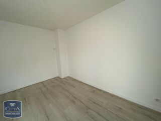  Appartement à louer 2 pièces 45 m²