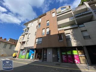  Appartement à louer 3 pièces 91 m²