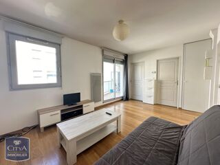  Appartement à louer 1 pièce 28 m²