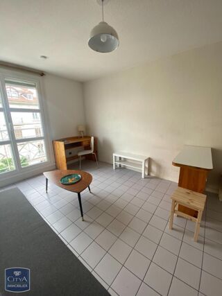  Appartement à louer 1 pièce 20 m²