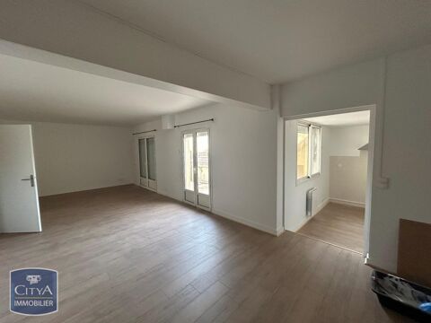  Location Appartement Appartement - 4 pièce(s) - 107 m²